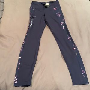 Full length Under Armour workout leggings